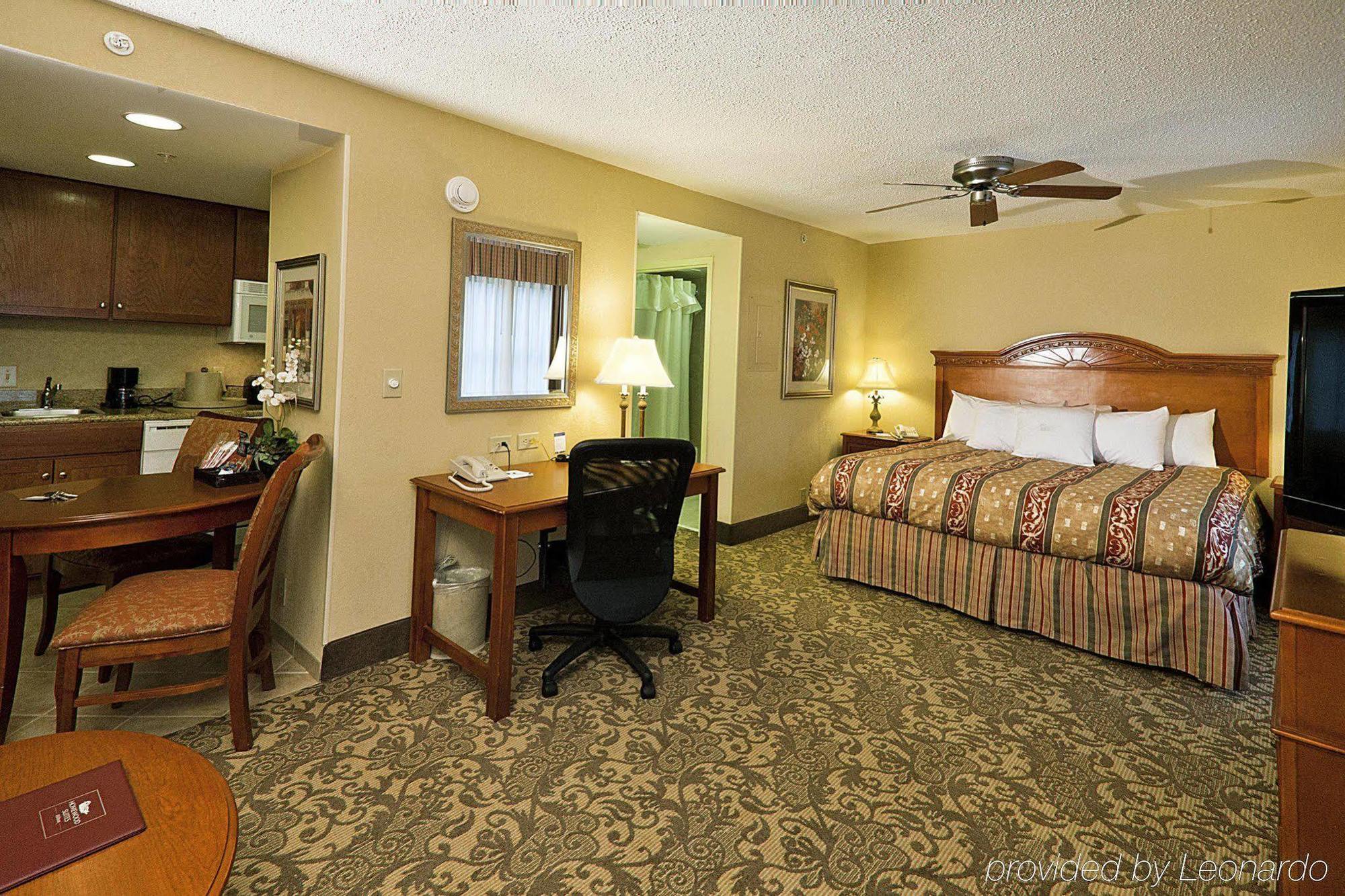 Homewood Suites By Hilton Asheville Room photo